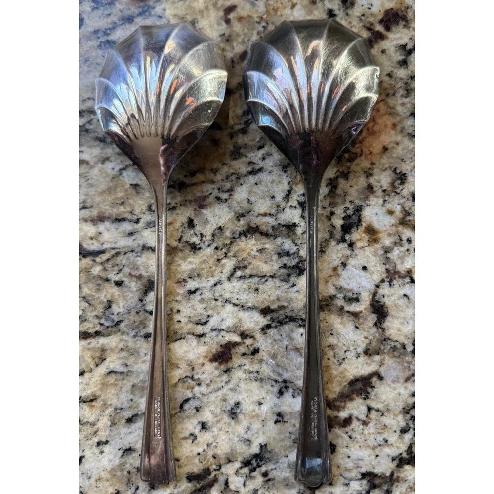 Antique Yeoman England Silver Plate Shell Berry Casserole Spoon X 2 Serving